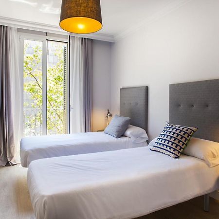 Ola Living Broto Apartment Барселона Екстериор снимка