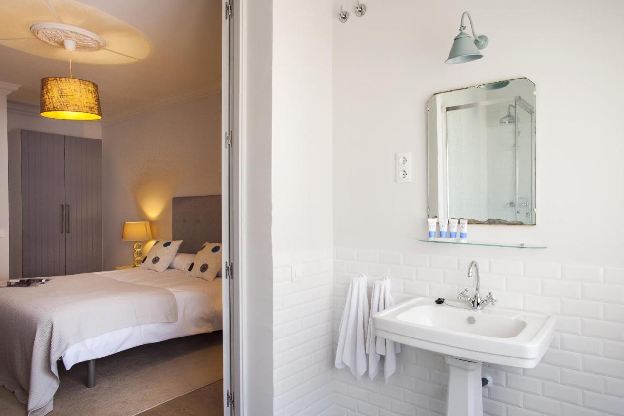 Ola Living Broto Apartment Барселона Екстериор снимка